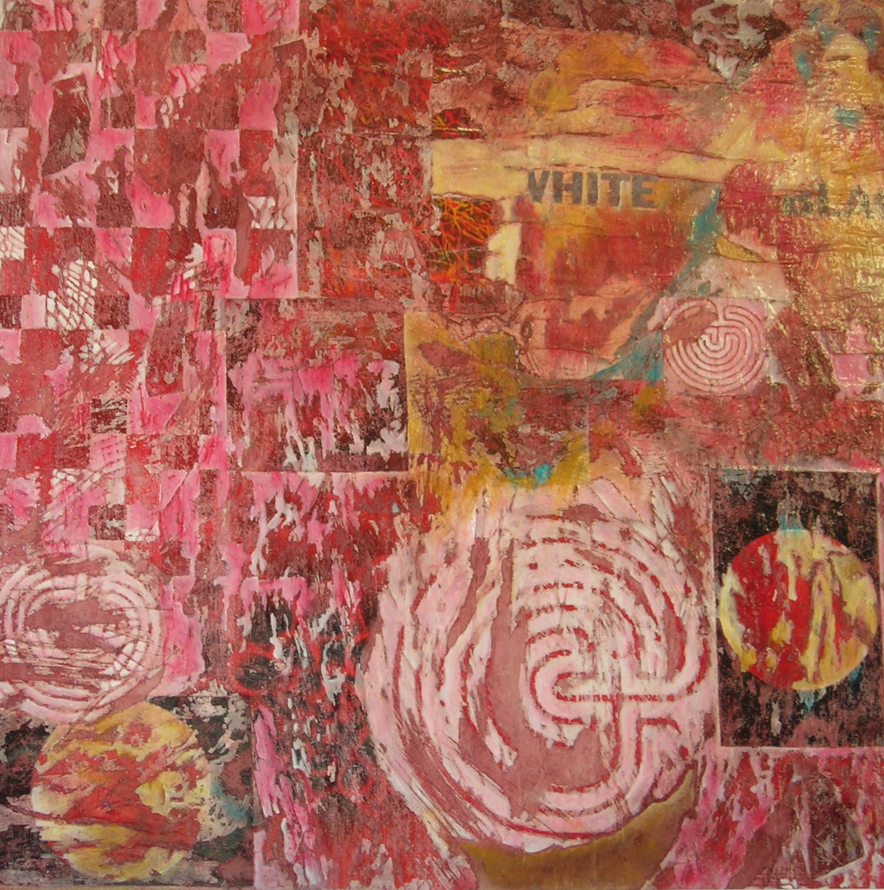 White_Bla_Heart_Labyrinth